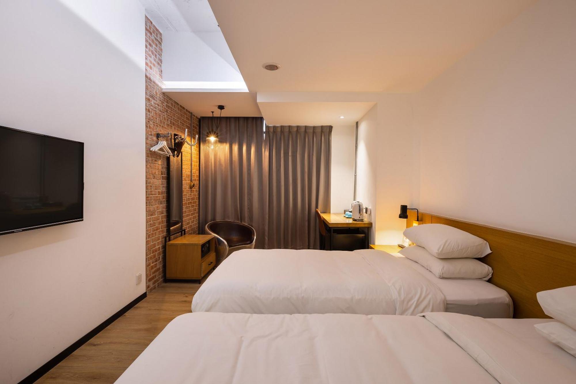 טאיצ'ונג Bluesky Hotel מראה חיצוני תמונה