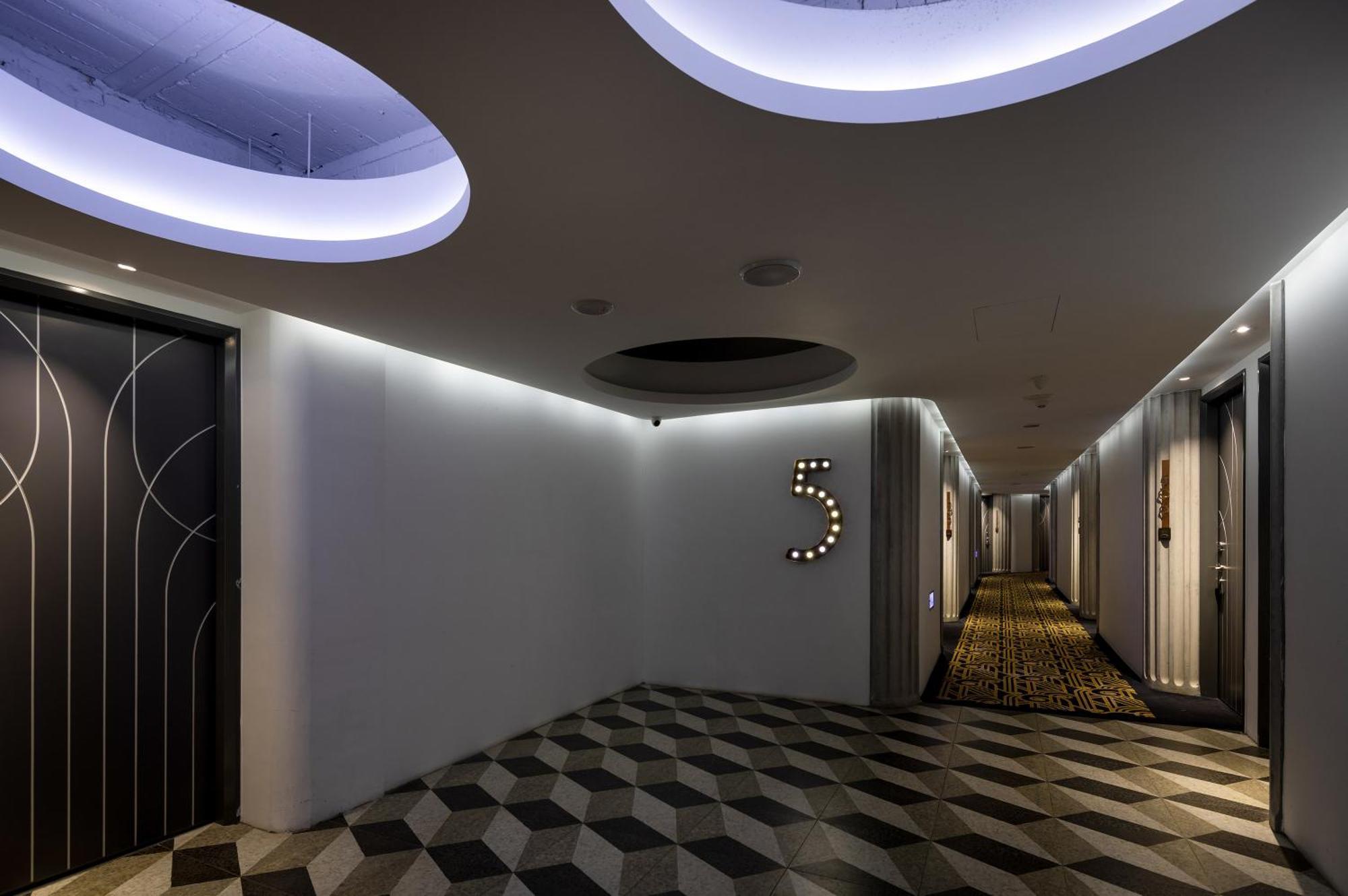 טאיצ'ונג Bluesky Hotel מראה חיצוני תמונה