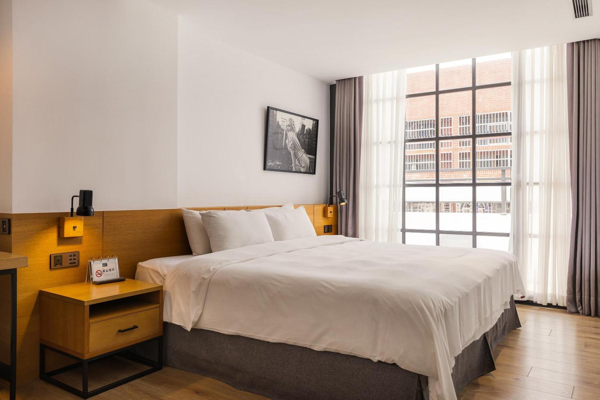 טאיצ'ונג Bluesky Hotel מראה חיצוני תמונה